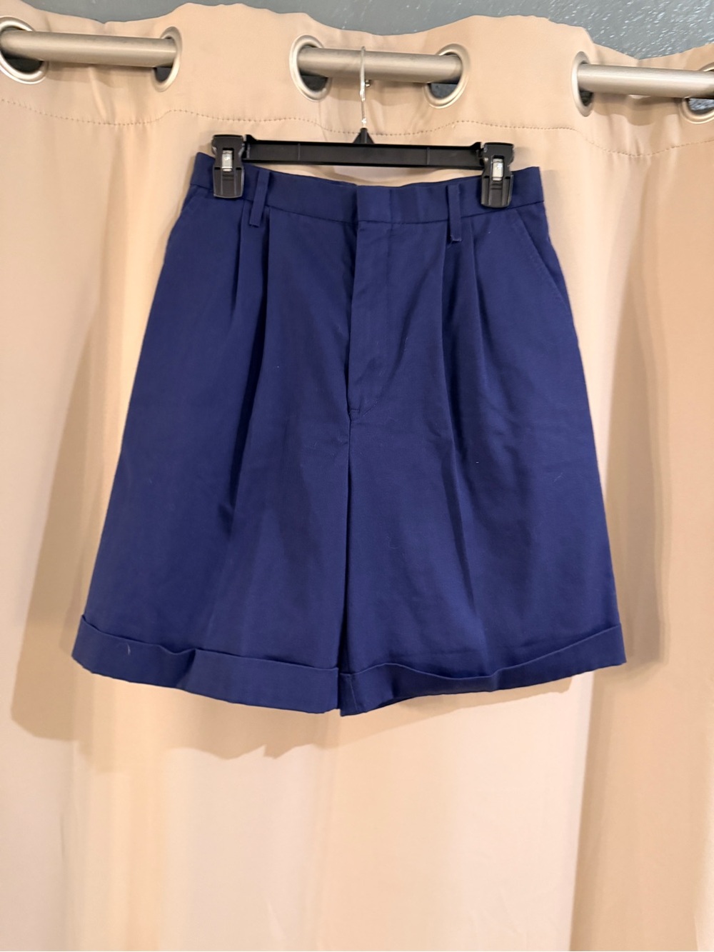 Chic  Royal Blue Flat-Front Pleated  Shorts